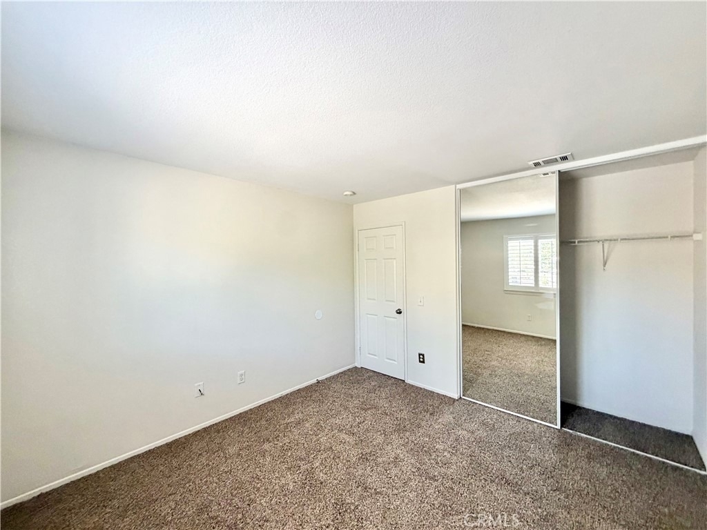 46383 Vianne Court - Photo 24