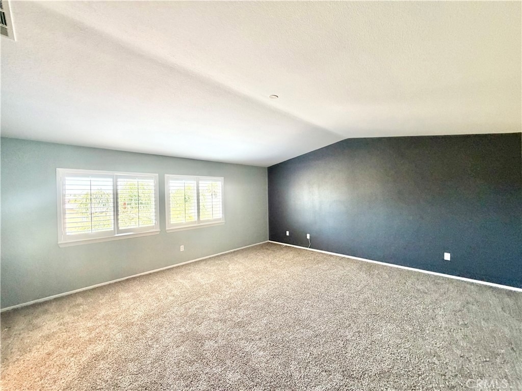 46383 Vianne Court - Photo 32