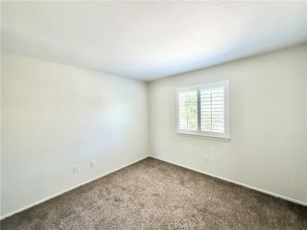 46383 Vianne Court - Photo 23