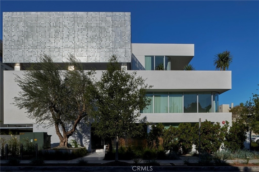 838 N Kings Road - Photo 4