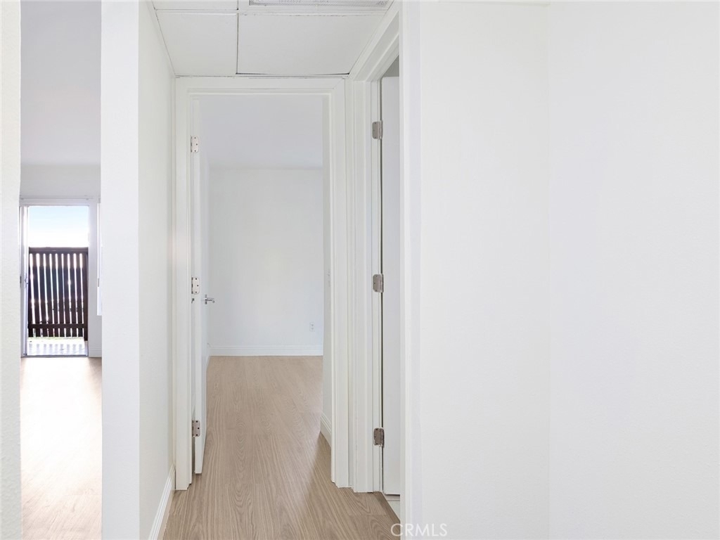 18350 Hatteras Street - Photo 20