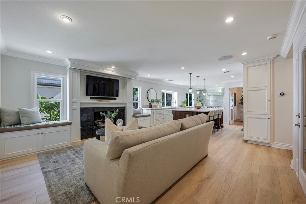 511 S Weymouth Court - Photo 12