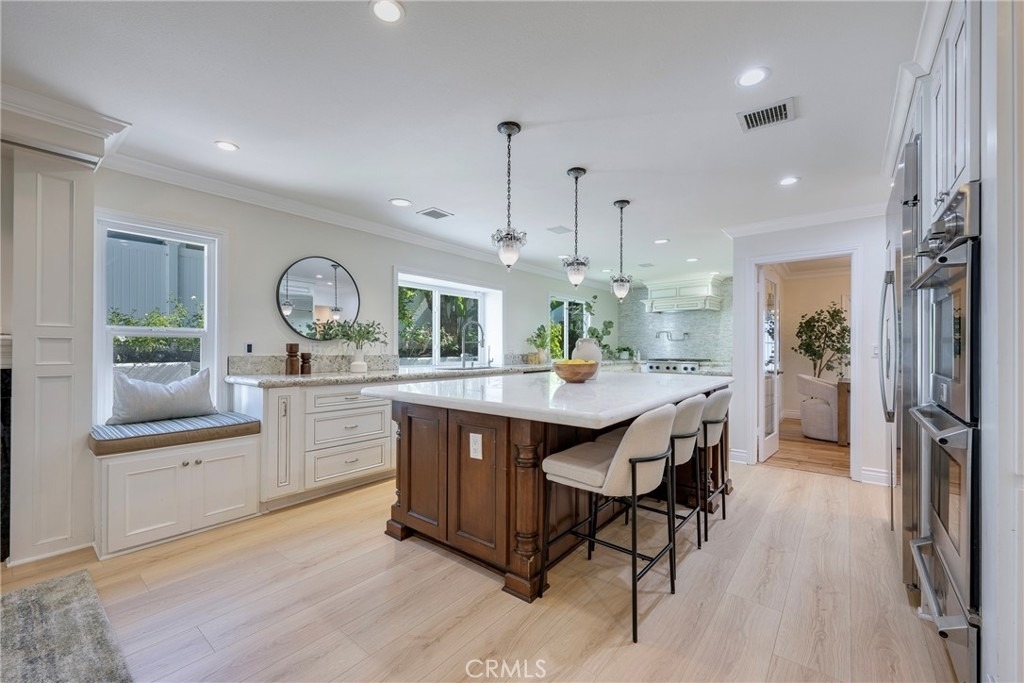 511 S Weymouth Court - Photo 6