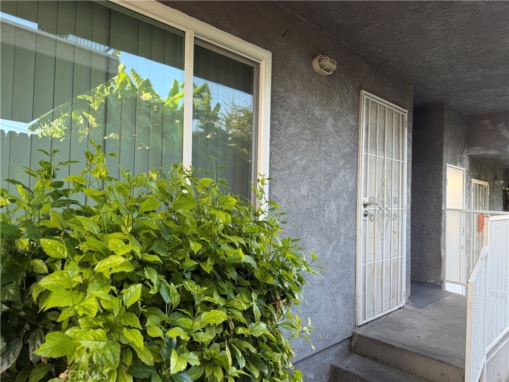 136 N Marshall Court - Photo 1
