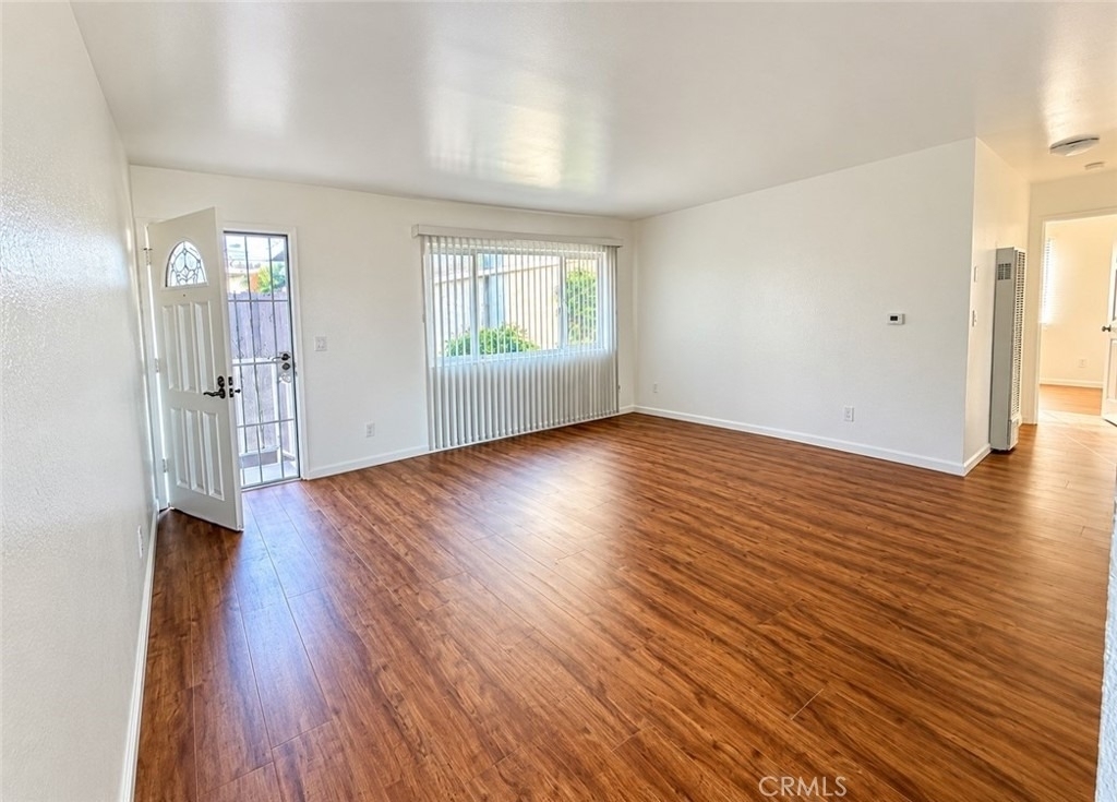 136 N Marshall Court - Photo 3