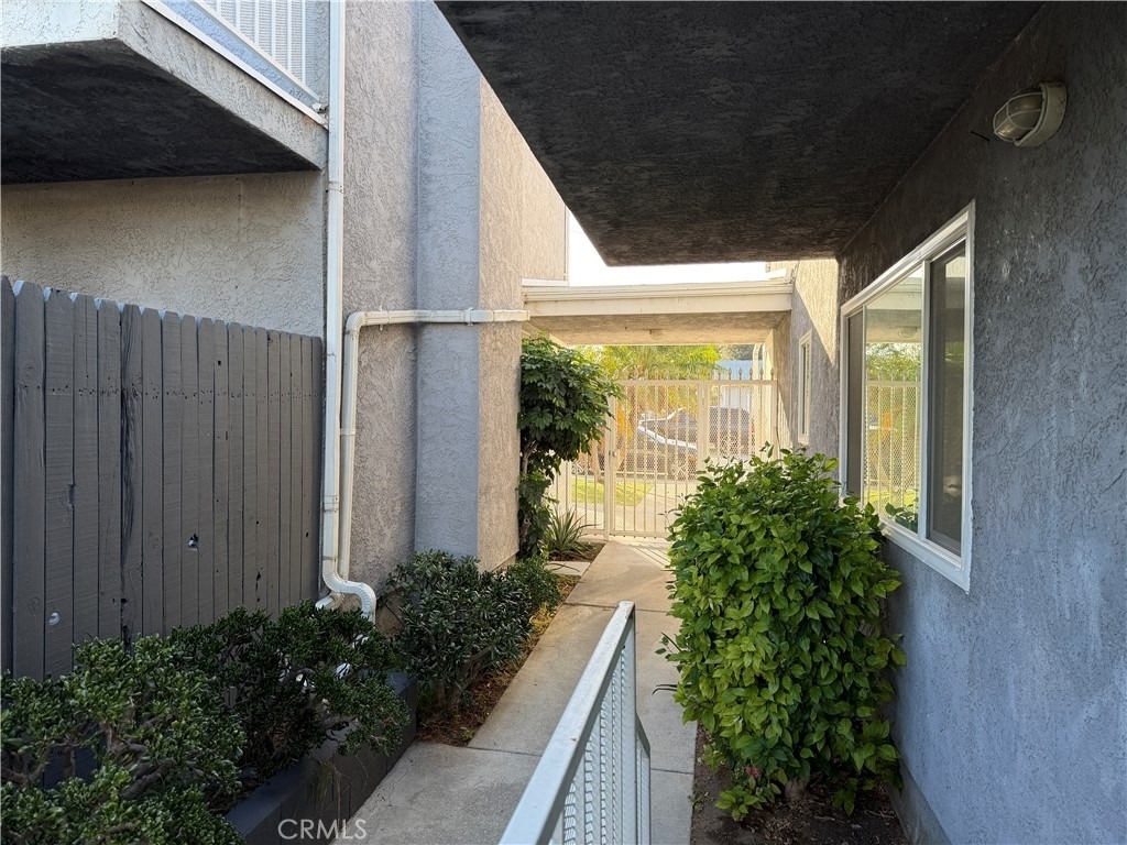 136 N Marshall Court - Photo 23