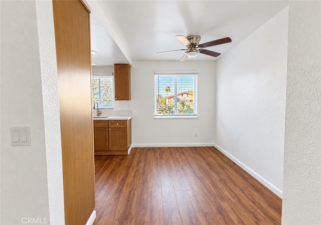 136 N Marshall Court - Photo 5