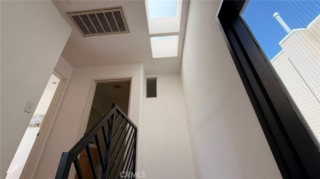 9917 Tabor - Photo 10