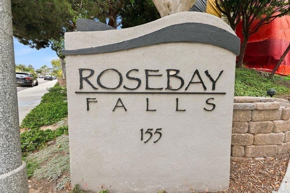 155 Rosebay Drive - Photo 18
