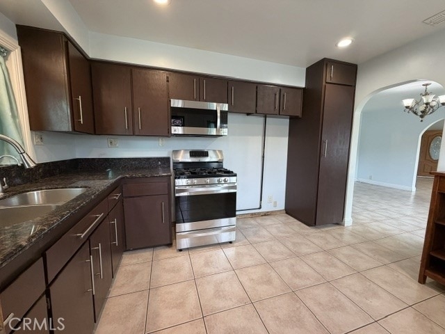 7773 Kempster - Photo 8