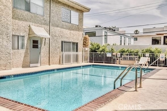 620 N Sweetzer - Photo 18