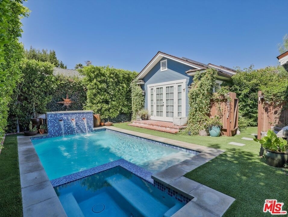 843 N Stanley Avenue - Photo 31