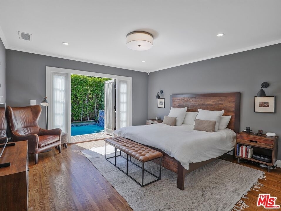 843 N Stanley Avenue - Photo 8