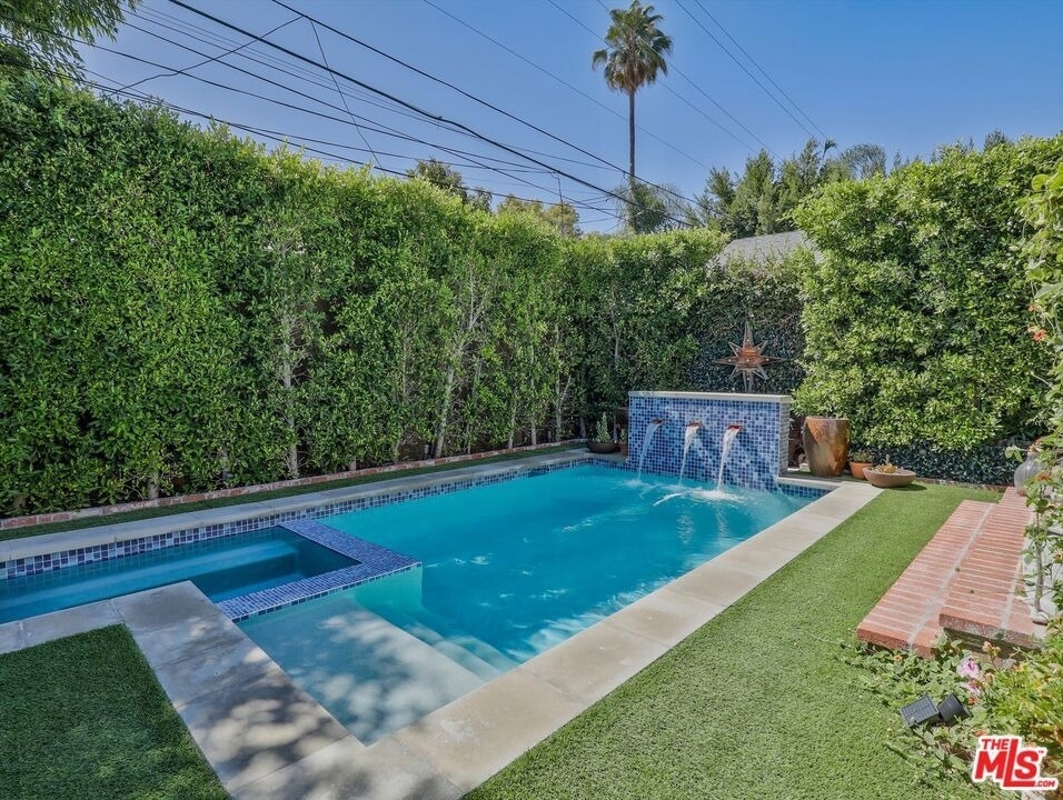 843 N Stanley Avenue - Photo 30
