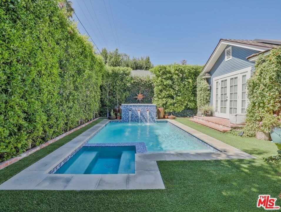 843 N Stanley Avenue - Photo 32