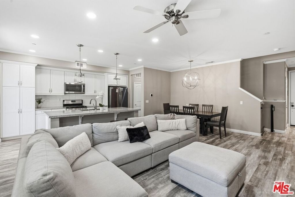 22077 Barrington Way - Photo 11
