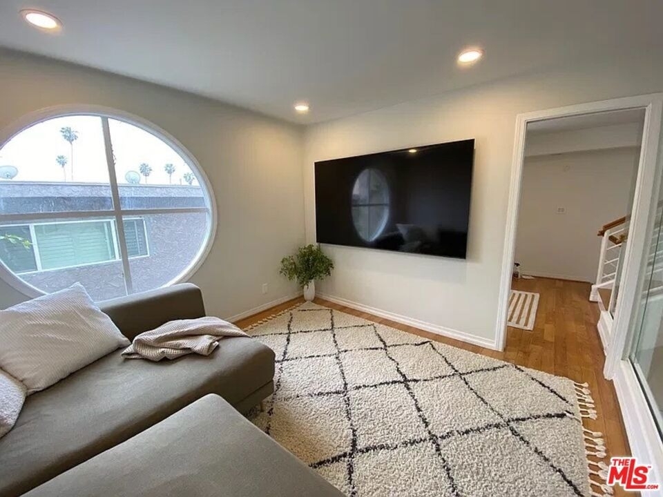 928 19th Street - Photo 16