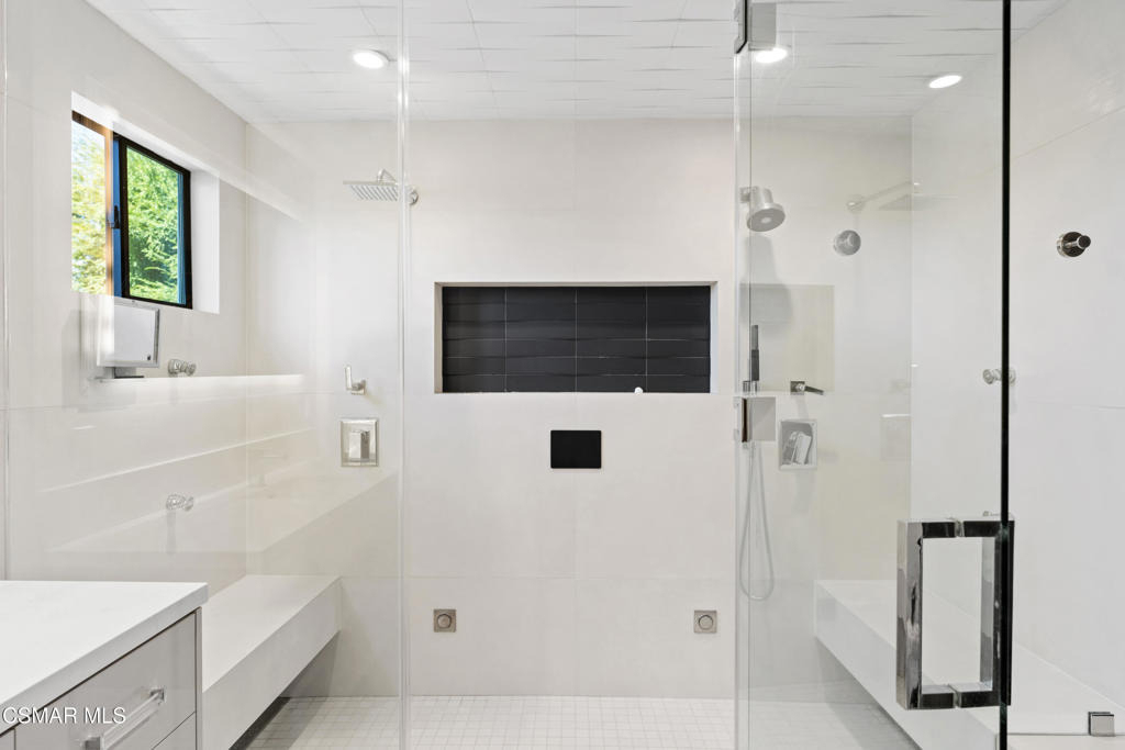 6621 Tamarind Street - Photo 21