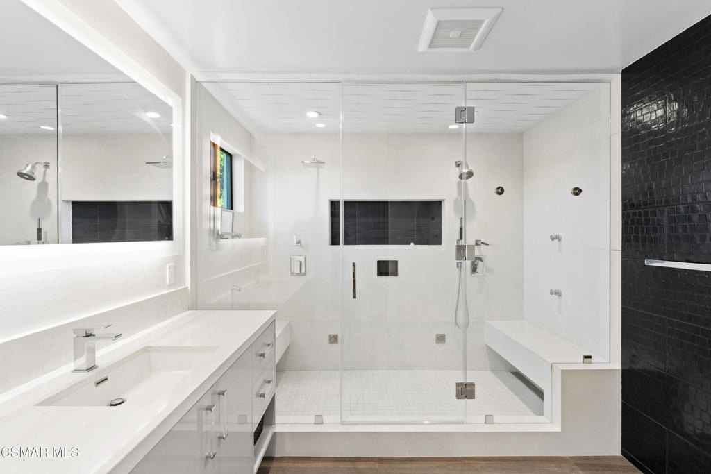 6621 Tamarind Street - Photo 19