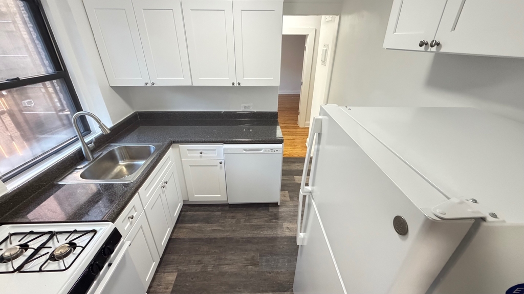 72-36 112th Street - Photo 3