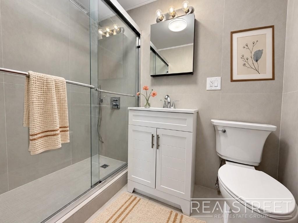 93 Underhill Avenue - Photo 12