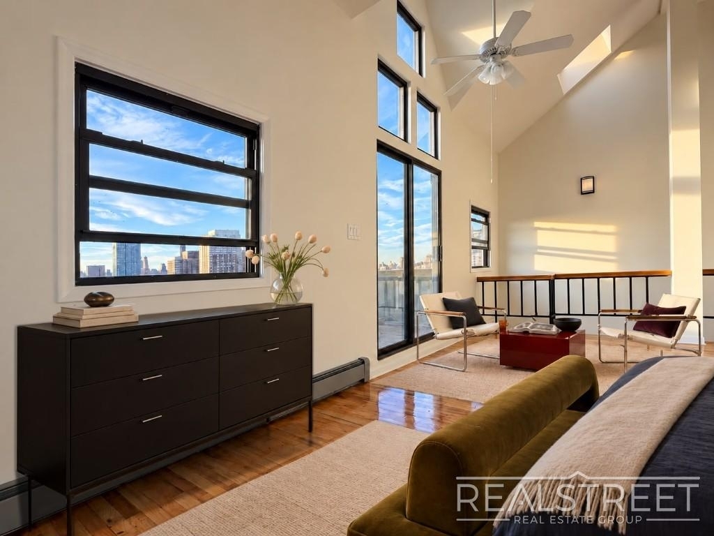 93 Underhill Avenue - Photo 8