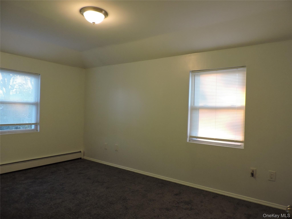 21942 141st Avenue - Photo 9
