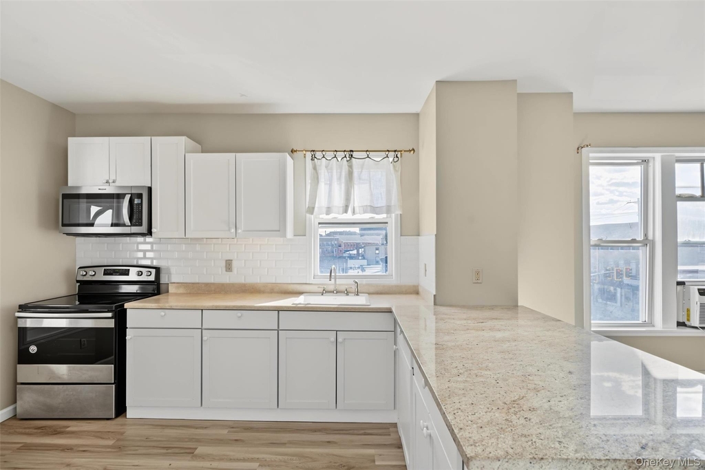 117 North Street - Photo 2