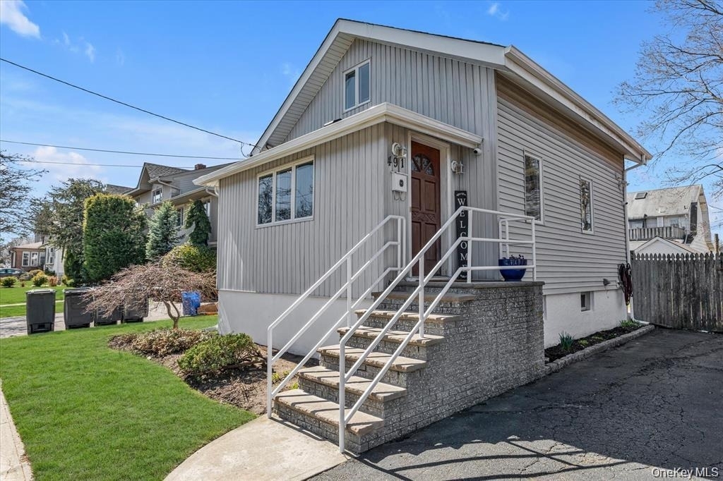 491 Oakland Avenue - Photo 1