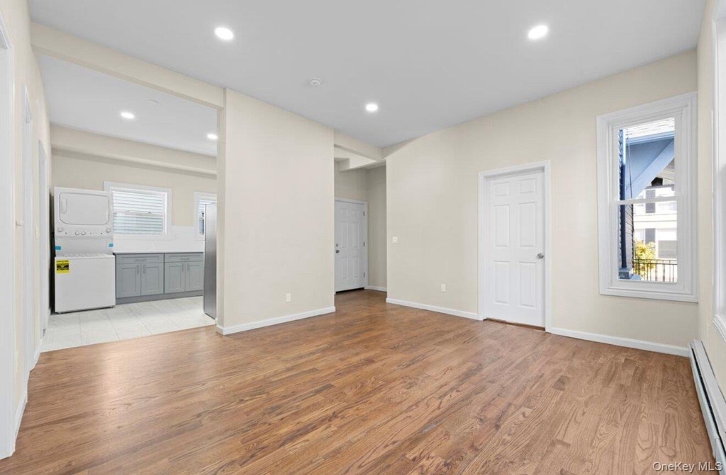 460 S 6th Avenue - Photo 7