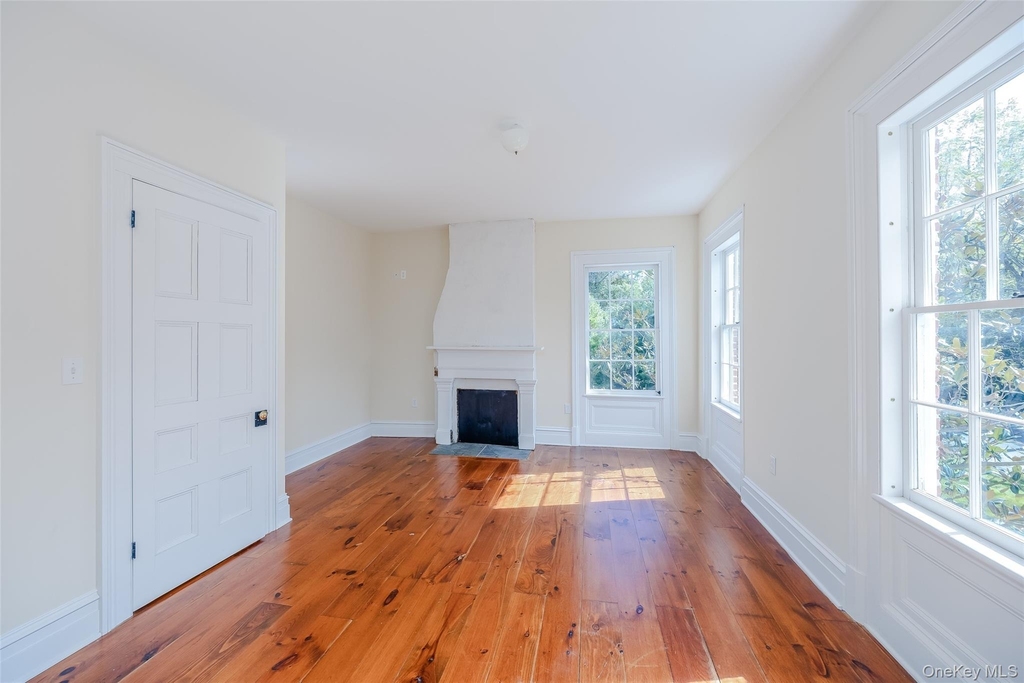 246 Shore Road - Photo 28