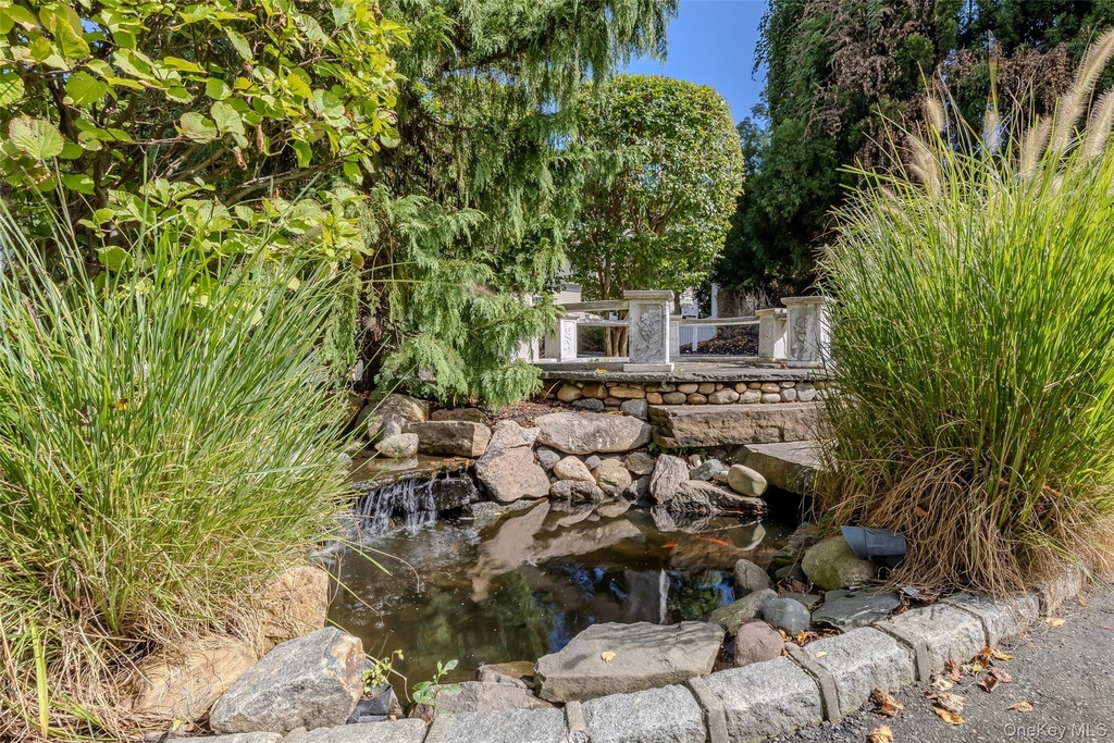 246 Shore Road - Photo 35
