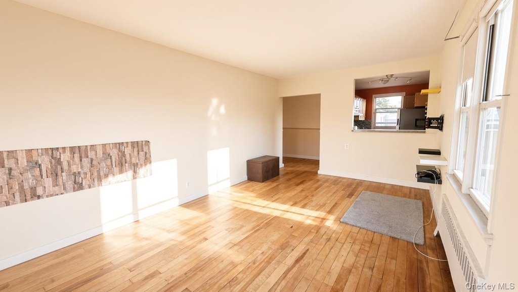8 Wainwright Avenue - Photo 2