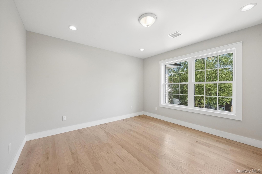 1750 Henry Road - Photo 36