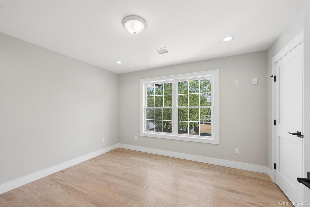 1750 Henry Road - Photo 34