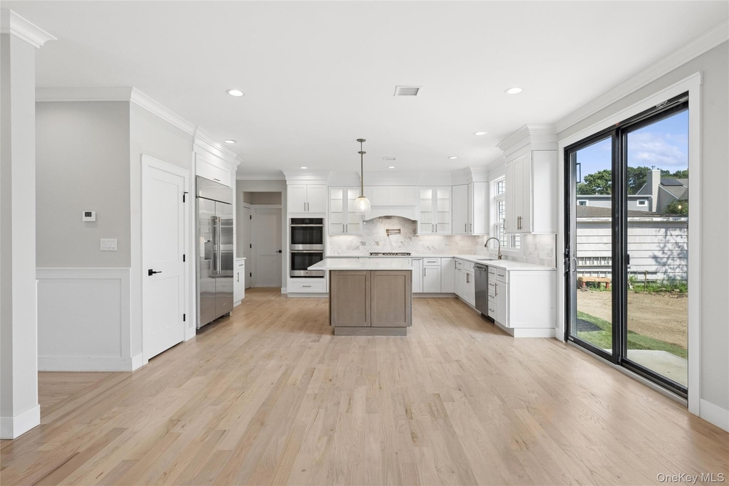 1750 Henry Road - Photo 16