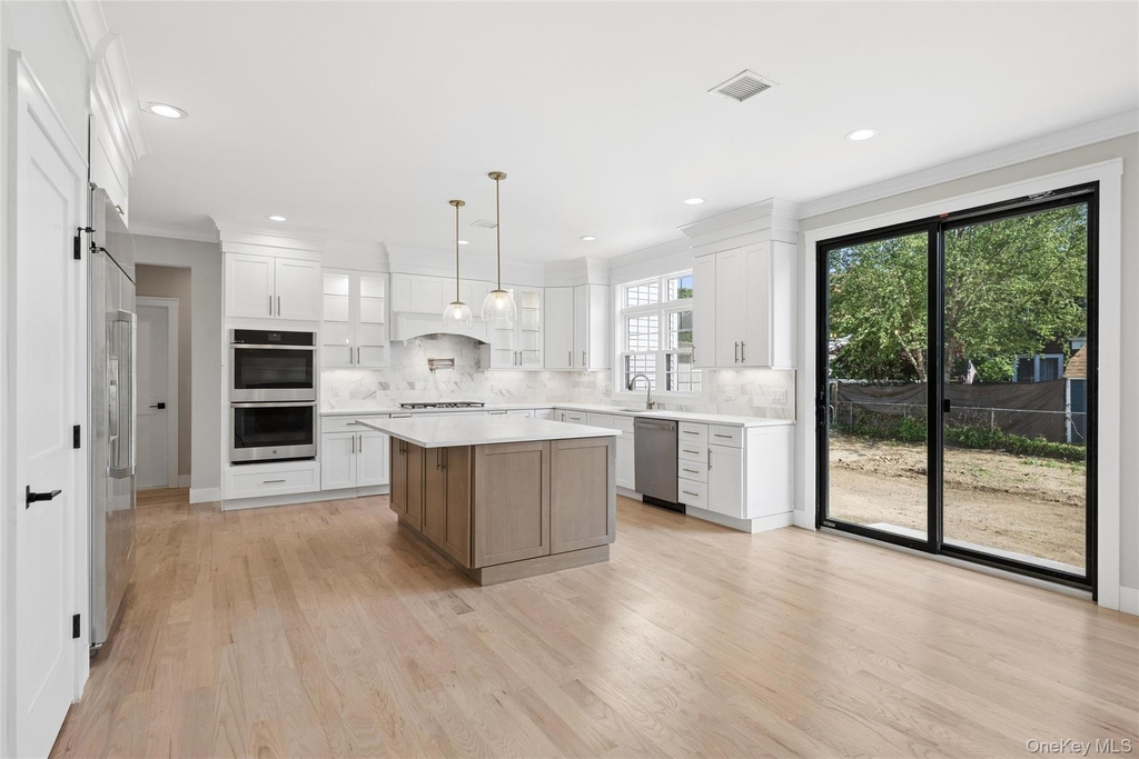 1750 Henry Road - Photo 17