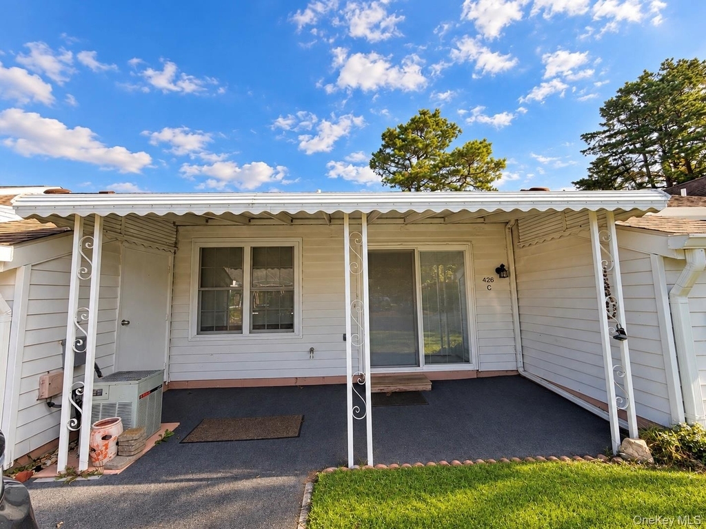 426 Aylesbury Court - Photo 5