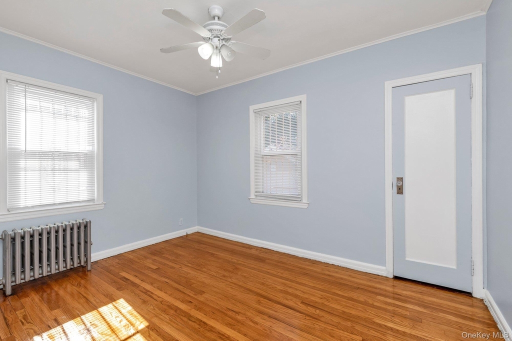 118-12 227th Street - Photo 10