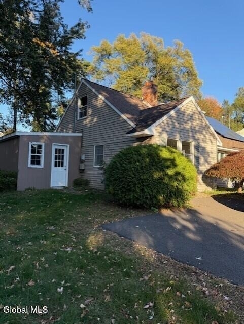 27 Knob Hill Road - Photo 2