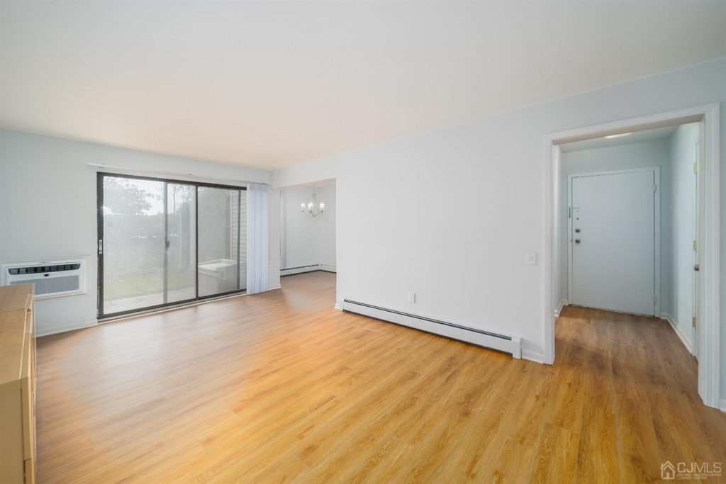 827-d Main Street - Photo 1