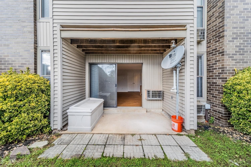 827-d Main Street - Photo 8