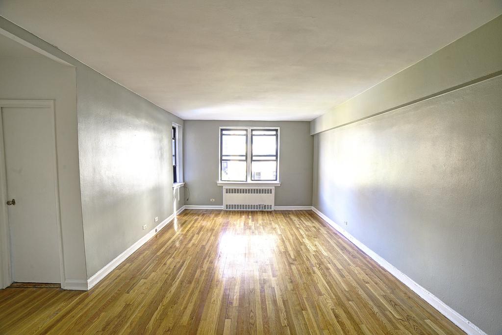 54 E 8th Street - Photo 3