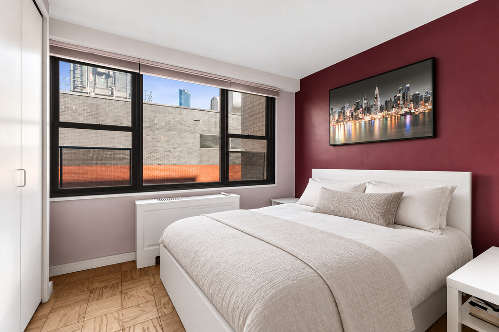 7 E 14th Street - Photo 2