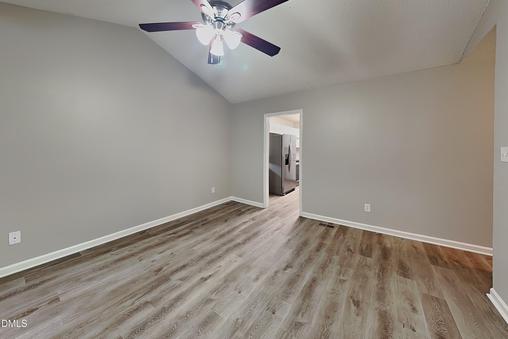 1031 Laurel Leaf Road - Photo 1