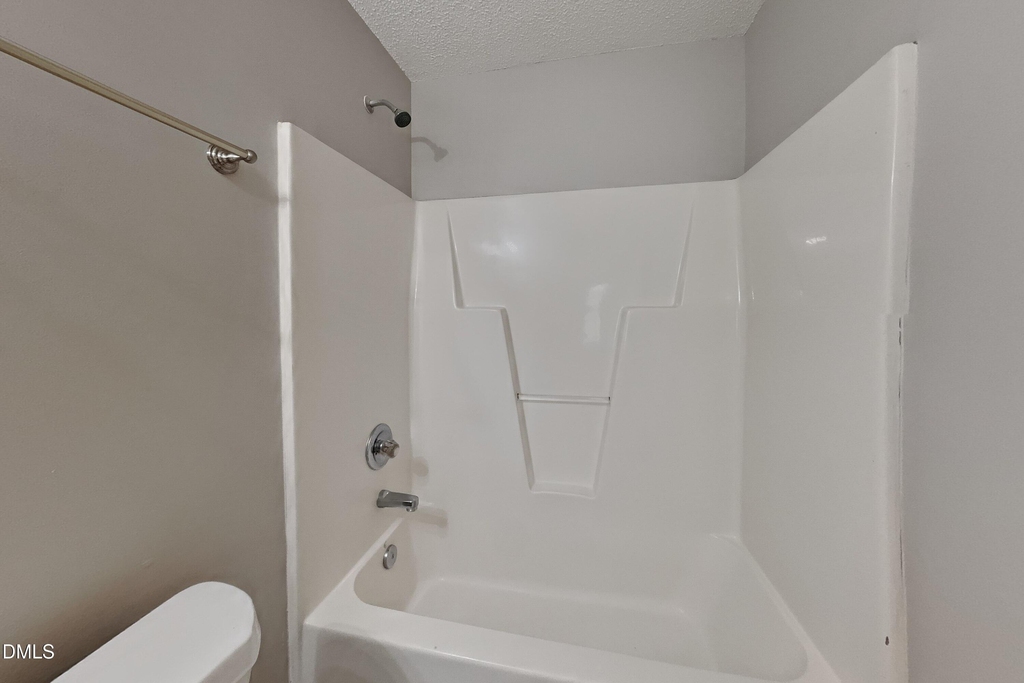1031 Laurel Leaf Road - Photo 14