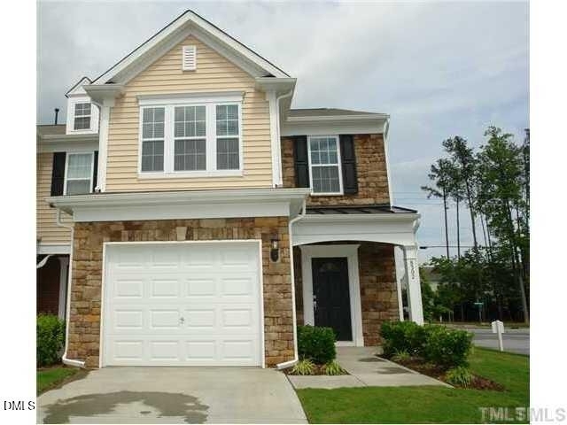 8302 Pilots View Drive - Photo 0
