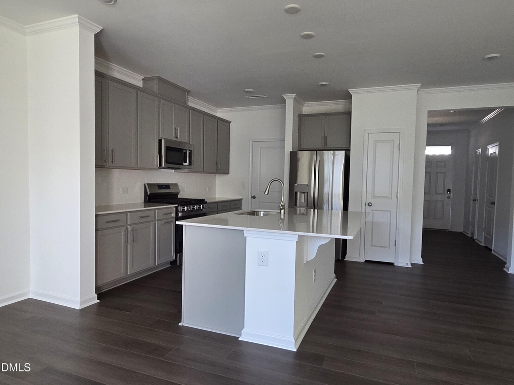 215 Deercroft Drive - Photo 5