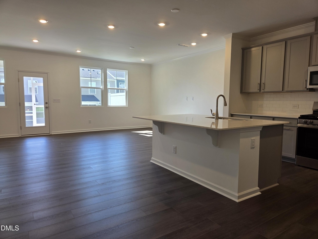 215 Deercroft Drive - Photo 9