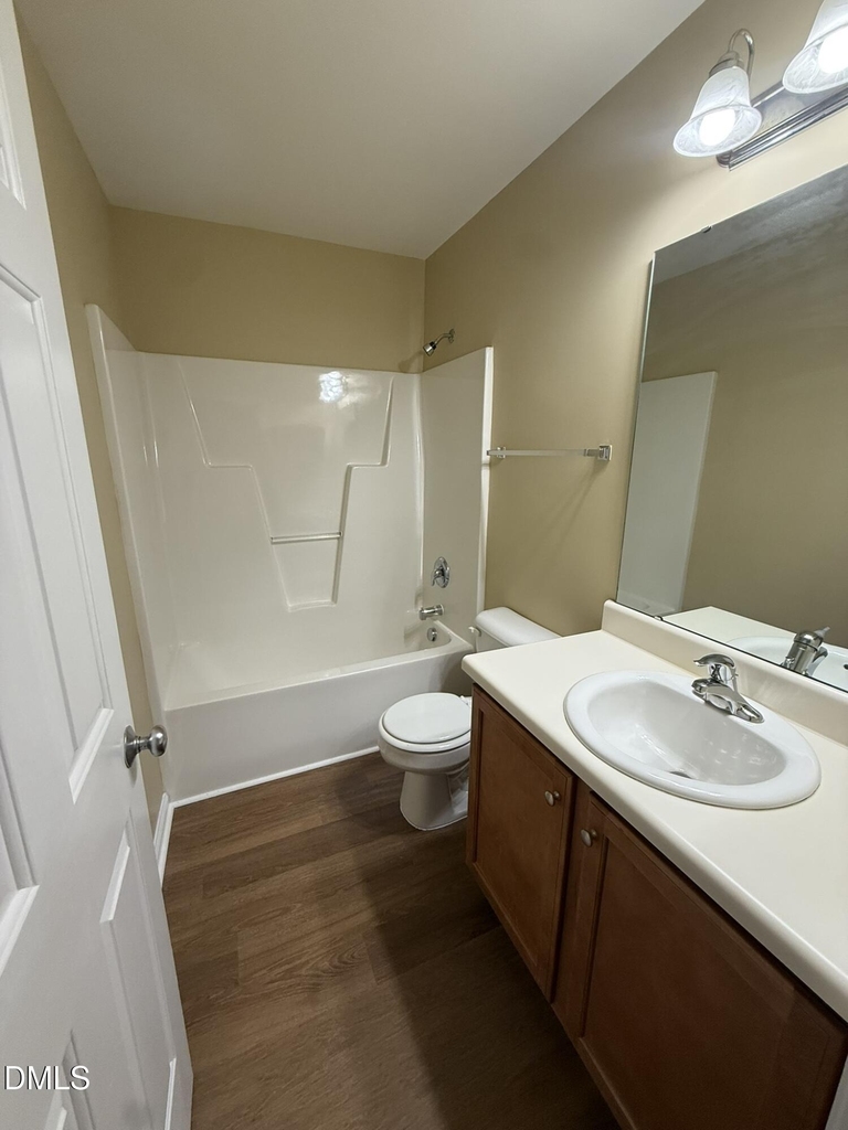 1517 Essexwood Drive - Photo 25
